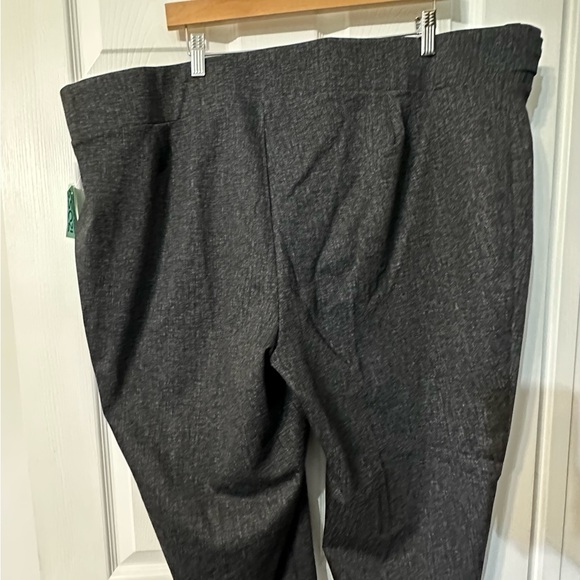 Brand 89th + Madison Dress pants - Picture 3 of 3